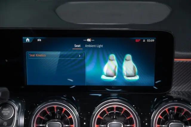 2026 Mercedes-Benz GLB 4MATIC