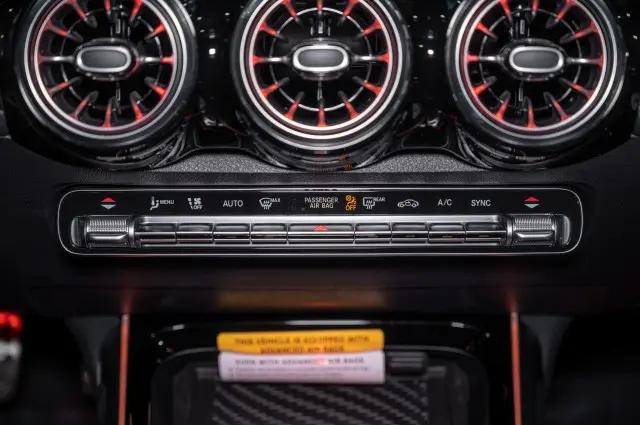 2026 Mercedes-Benz GLB 4MATIC