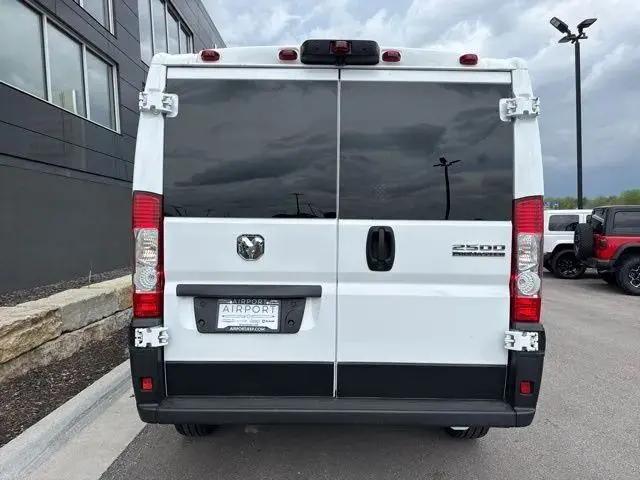2025 Ram ProMaster 2500 Cargo Van Tradesman Low Roof 136" WB w/Pass Seat