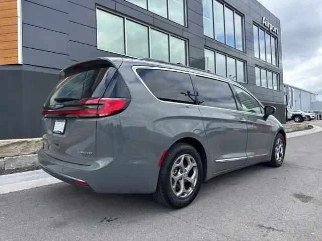 2023 Chrysler Pacifica Limited