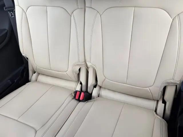 2026 Jeep Grand Cherokee L Limited 4x2