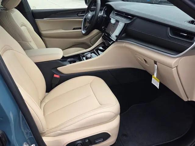 2026 Jeep Grand Cherokee L Limited 4x2