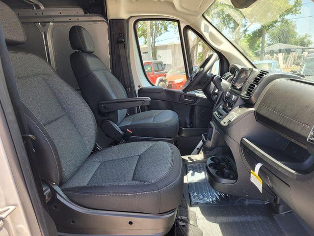 2025 Ram ProMaster Cargo Van Tradesman Low Roof 136" WB w/Pass Seat