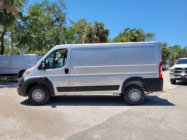 2025 Ram ProMaster Cargo Van Tradesman Low Roof 136" WB w/Pass Seat