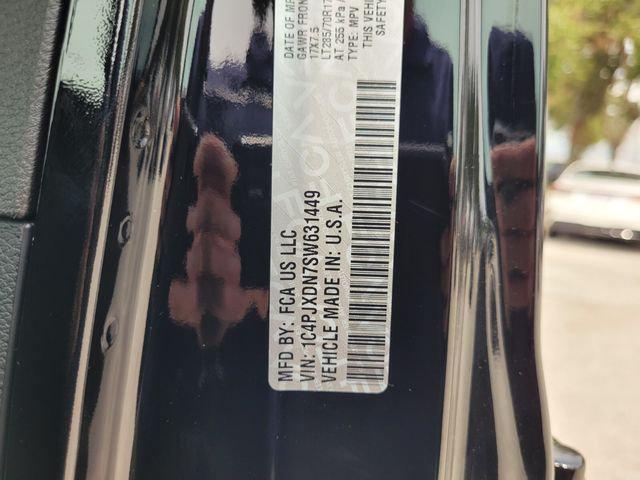 2025 Jeep Wrangler 4-Door Willys 4x4