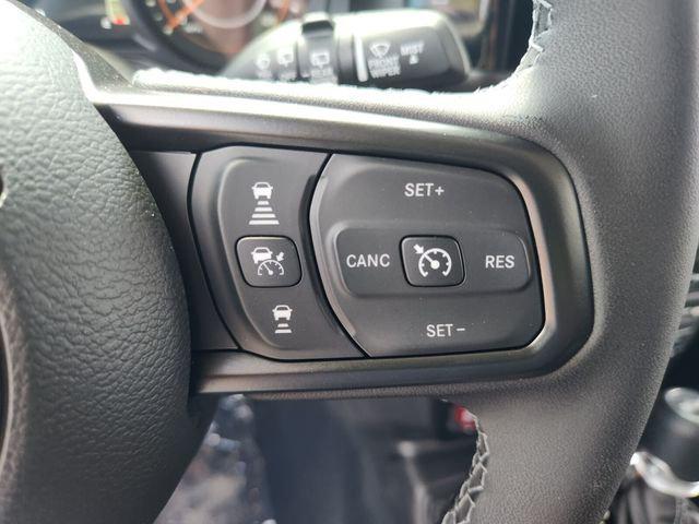 2025 Jeep Wrangler 4-Door Willys 4x4