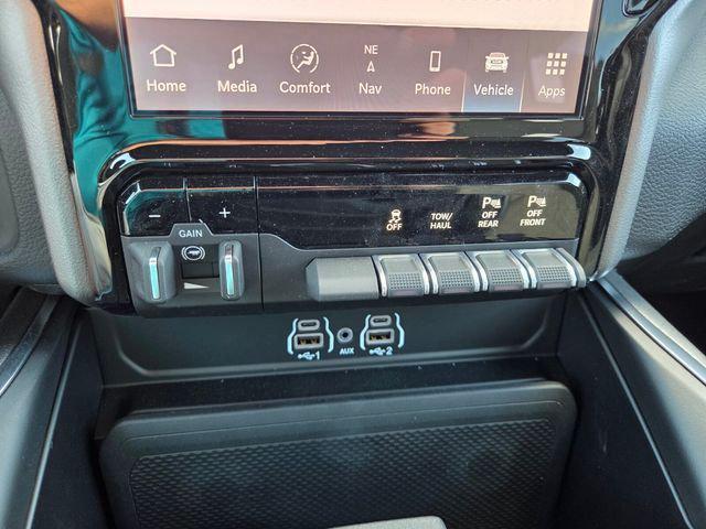 2026 Ram 2500 Big Horn Crew Cab 4x4 6'4" Box