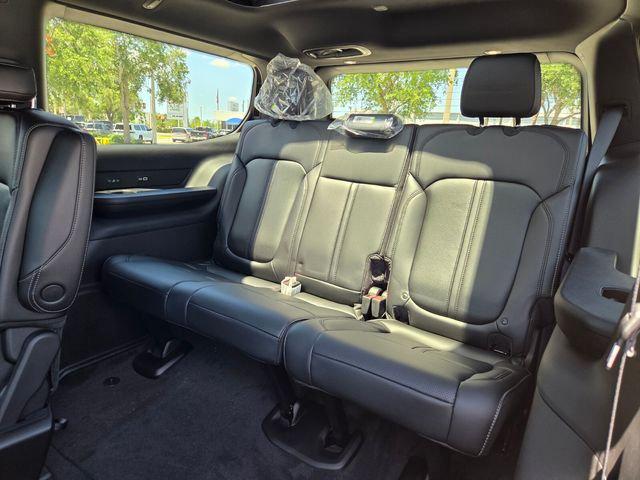 2026 Jeep Grand Wagoneer Upland
