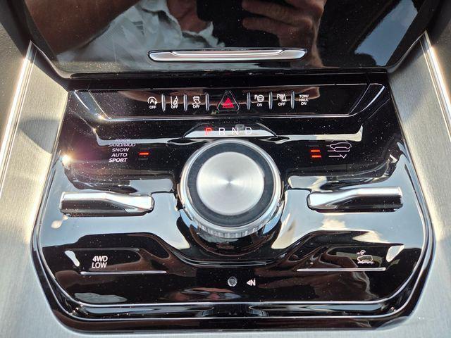 2026 Jeep Grand Wagoneer Upland