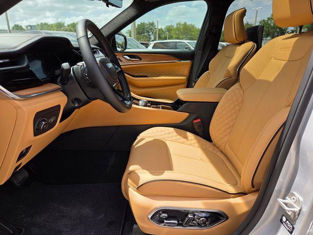 2026 Jeep Grand Cherokee Summit 4x4