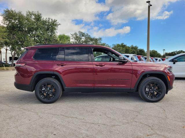2025 Jeep Grand Cherokee Altitude 4x4