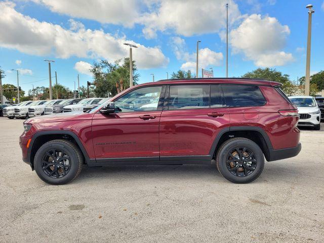 2025 Jeep Grand Cherokee Altitude 4x4