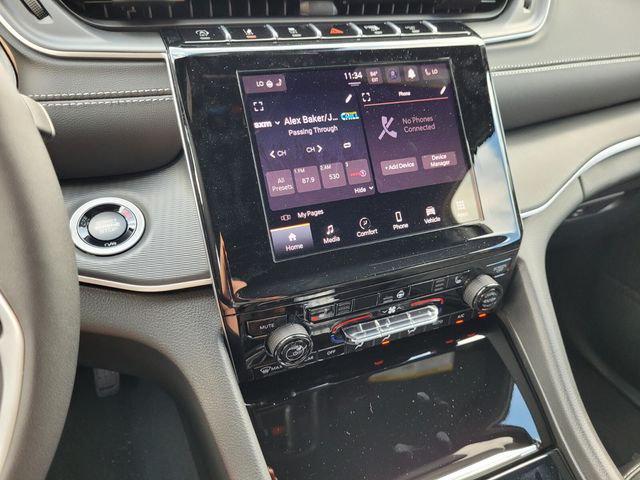 2025 Jeep Grand Cherokee Altitude 4x4