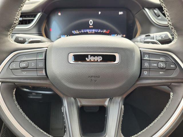2025 Jeep Grand Cherokee Altitude 4x4
