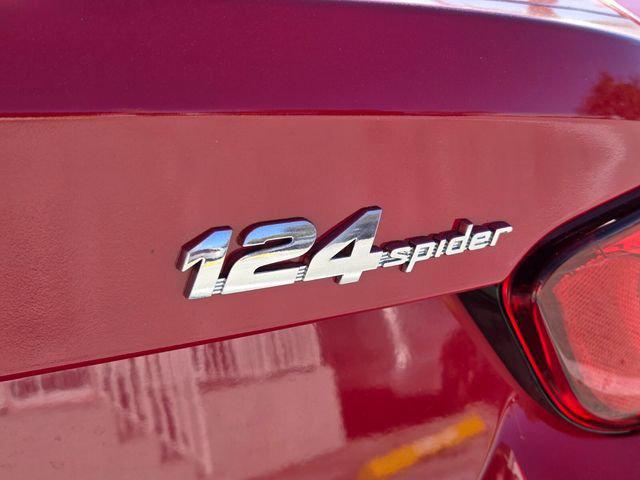 2018 Fiat 124 Spider Abarth