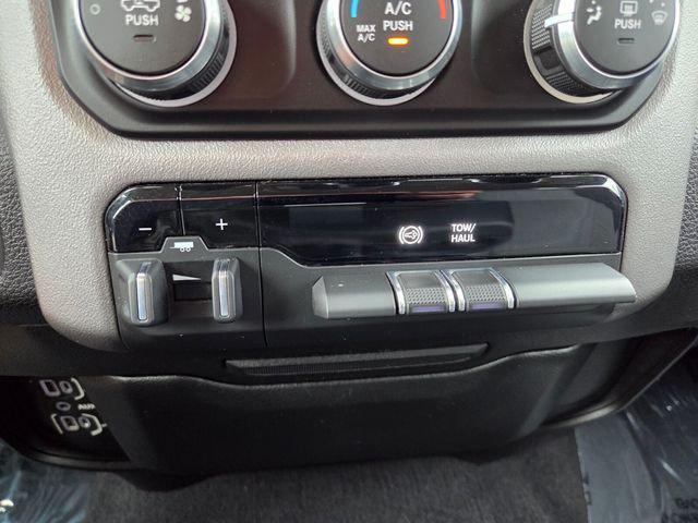 2019 Ram 2500 Big Horn Crew Cab 4x4 6'4" Box