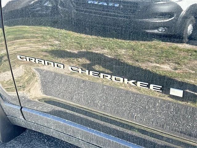 2025 Jeep Grand Cherokee Laredo X 4x2