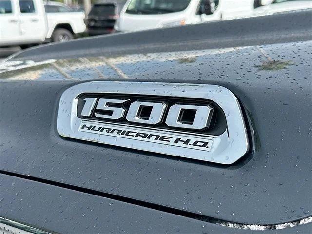 2026 Ram 1500 Limited Crew Cab 4x4 5'7" Box
