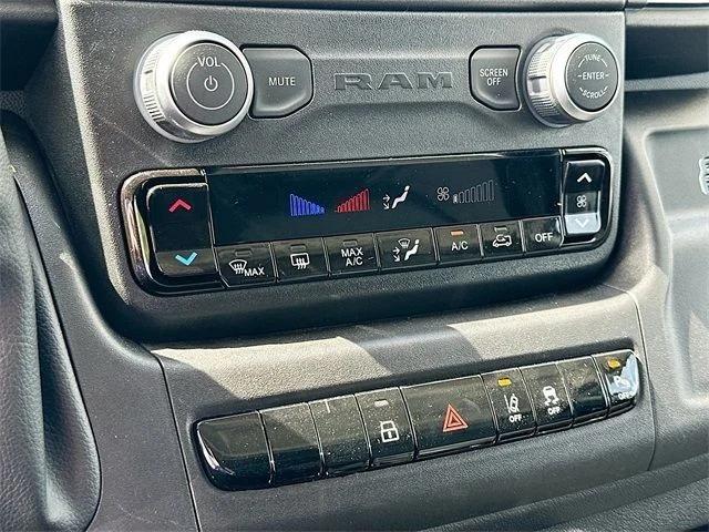 2026 Ram ProMaster Cargo Van Tradesman High Roof 136" WB w/Pass Seat