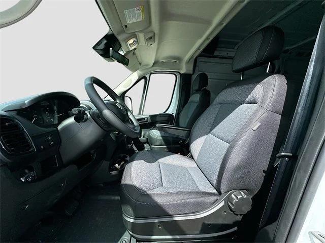 2026 Ram ProMaster Cargo Van Tradesman High Roof 136" WB w/Pass Seat