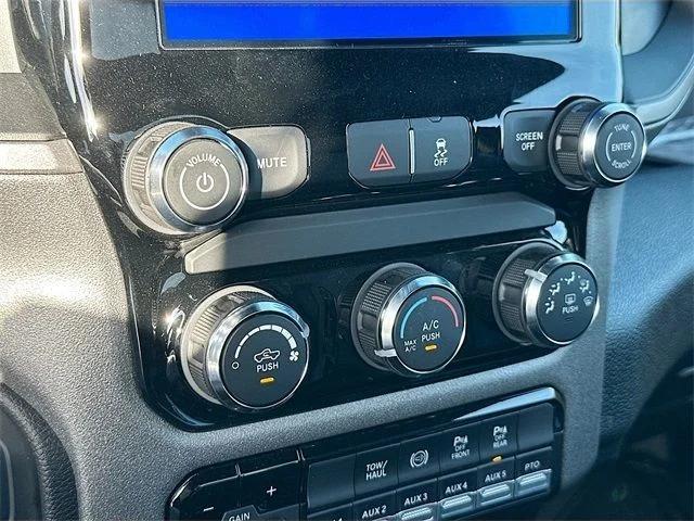 2026 Ram 5500 Chassis Cab Tradesman/Big Horn