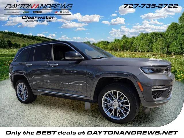 2025 Jeep Grand Cherokee Summit 4x4 for sale in St Petersburg, FL