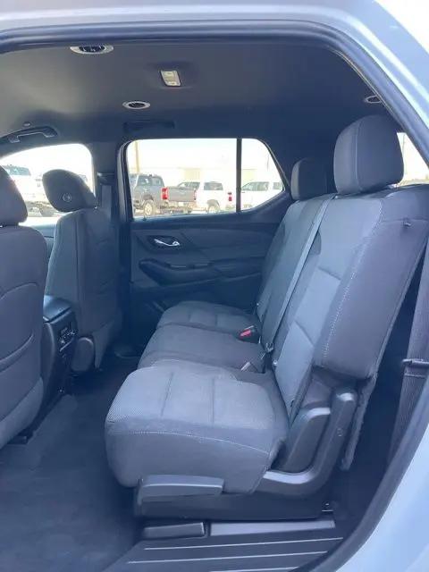 2023 Chevrolet Traverse AWD LT Cloth