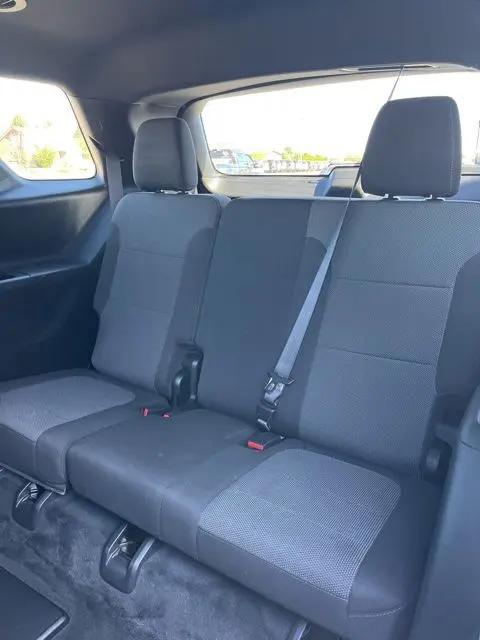 2023 Chevrolet Traverse AWD LT Cloth