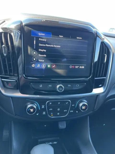 2023 Chevrolet Traverse AWD LT Cloth