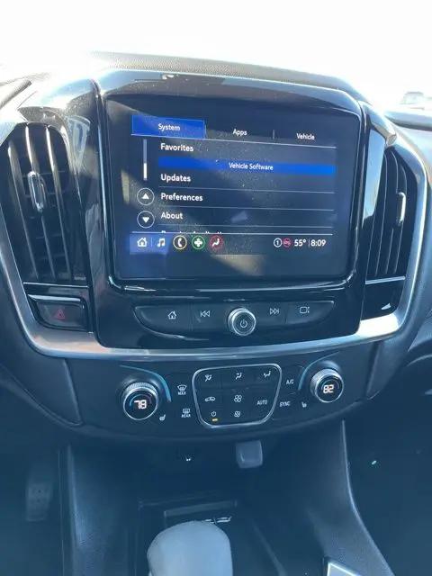 2023 Chevrolet Traverse AWD LT Cloth