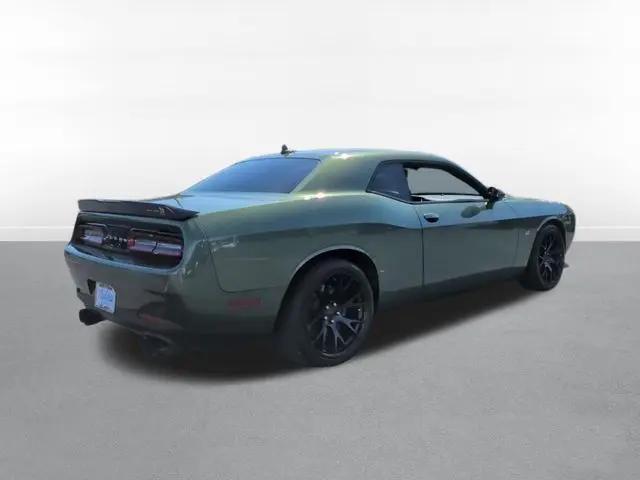 2022 Dodge Challenger R/T Scat Pack