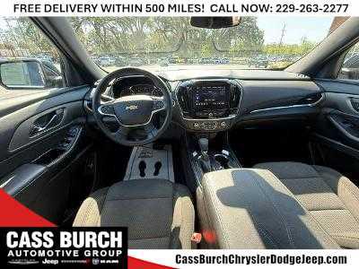 2023 Chevrolet Traverse FWD LT Cloth