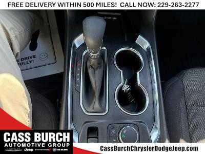 2023 Chevrolet Traverse FWD LT Cloth
