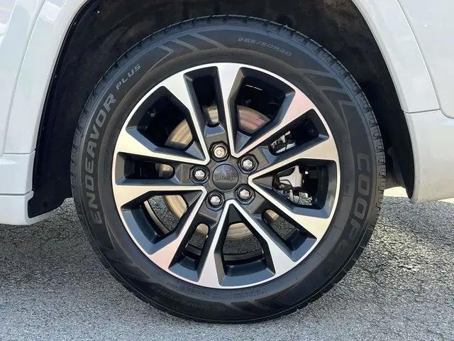 2023 Jeep Grand Cherokee L Overland 4x4