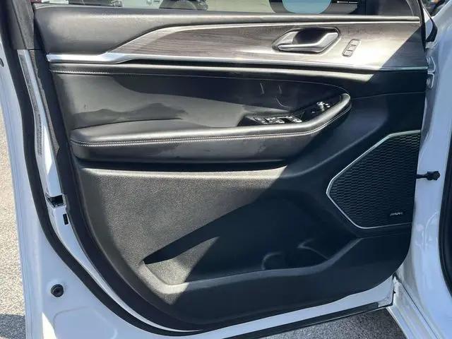 2023 Jeep Grand Cherokee L Overland 4x4
