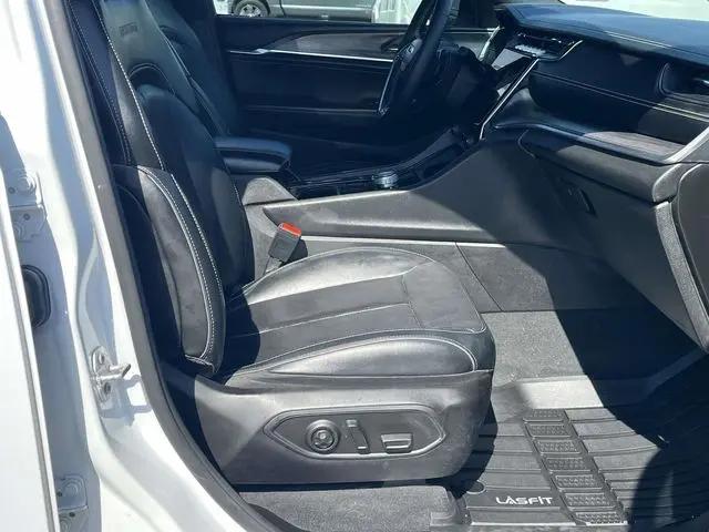 2023 Jeep Grand Cherokee L Overland 4x4