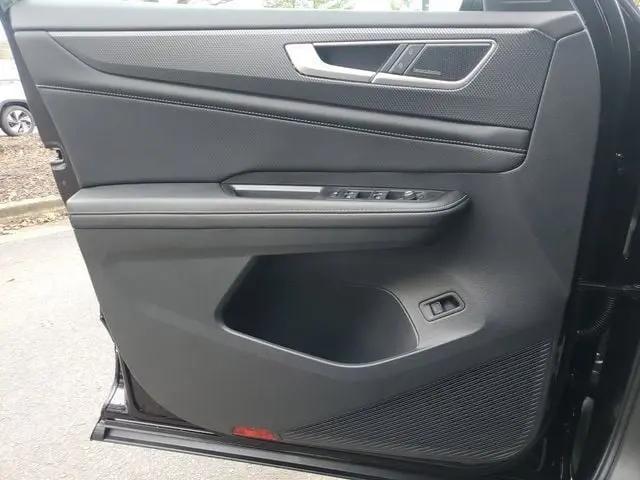 2026 Volkswagen Atlas Cross Sport SEL Premium R-Line