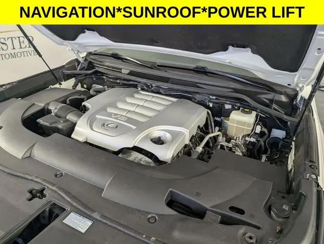 2019 Lexus LX 570 Three-Row