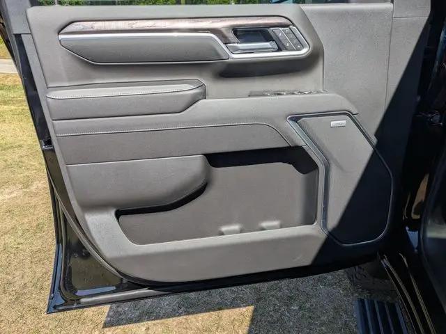 2026 Chevrolet Silverado 2500HD Crew Cab, Standard Bed, LTZ, 4WD