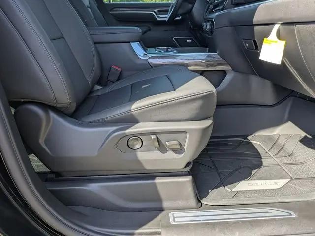 2026 Chevrolet Silverado 2500HD Crew Cab, Standard Bed, LTZ, 4WD