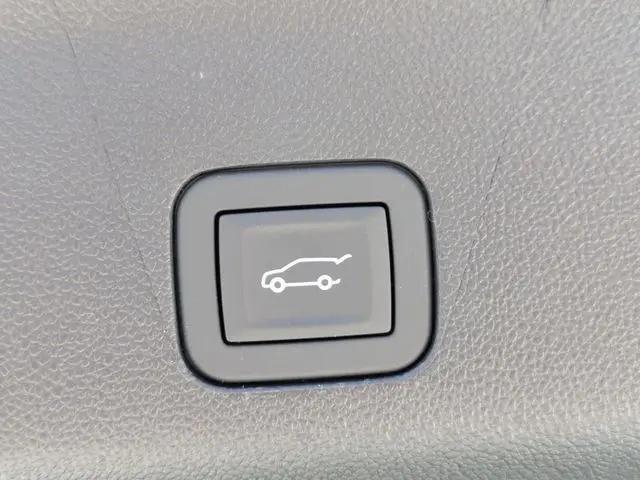 2026 Chevrolet Suburban Premier, 4WD