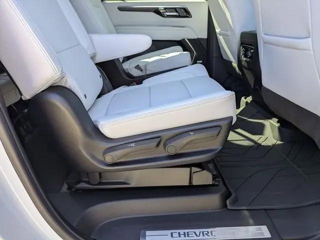 2026 Chevrolet Suburban Premier, 4WD