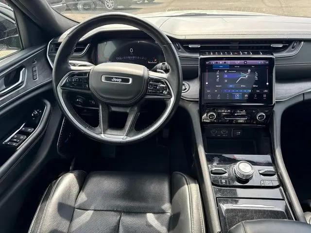 2022 Jeep Grand Cherokee L Overland 4x4
