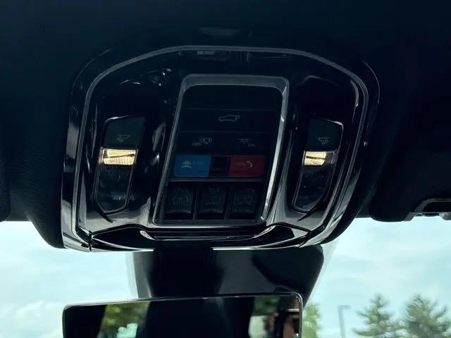 2022 Jeep Grand Cherokee L Overland 4x4