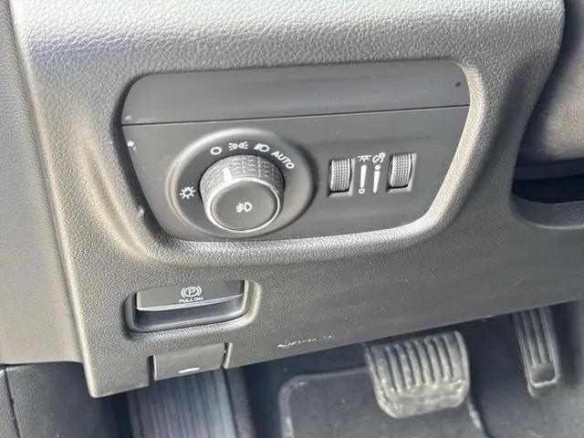2022 Jeep Grand Cherokee L Overland 4x4