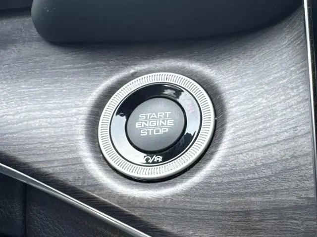 2022 Jeep Grand Cherokee L Overland 4x4