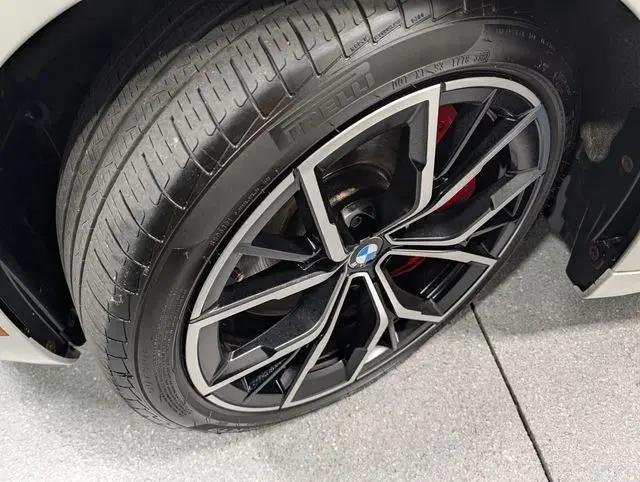 2022 BMW M5 i xDrive