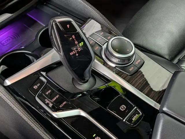 2022 BMW M5 i xDrive