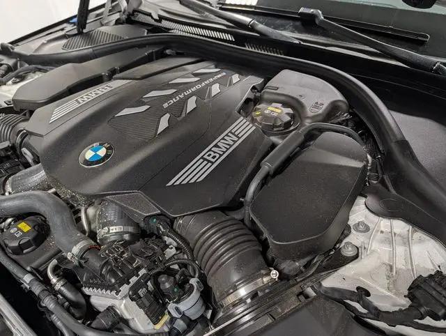 2022 BMW M5 i xDrive