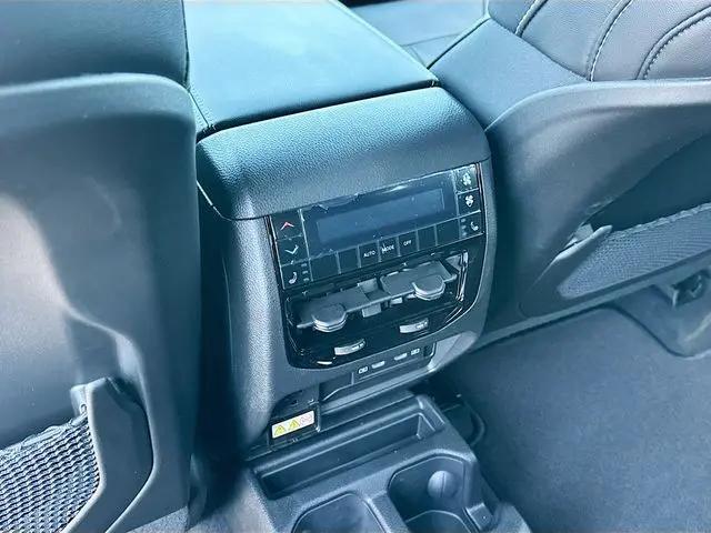 2026 Jeep Grand Cherokee L Limited 4x2